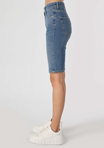 اعرض التفاصيل لـ نحيف مستقيم قصة ارتفاع الخصر نسائي نيلي جان شورت