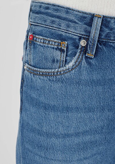 اعرض التفاصيل لـ   جينز نسائي أزرق كحلي