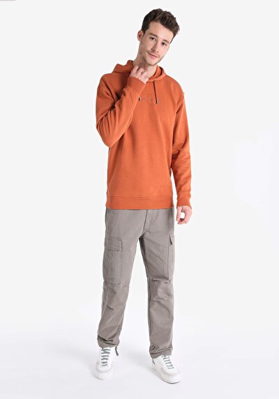 صورة من برتقالي للرجال بلوز