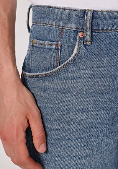 اعرض التفاصيل لـ أزرق للرجال شورت