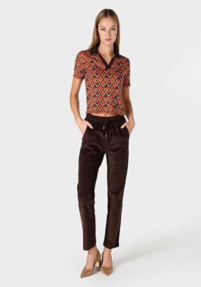 صورة من   خصر عالي مستقيم الساق نسائية بنطلون بني