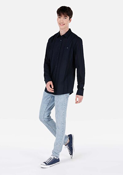 صورة من سليم فيت جينز نيلي للرجال