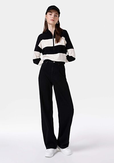 صورة من أسود للنساء بناطيل