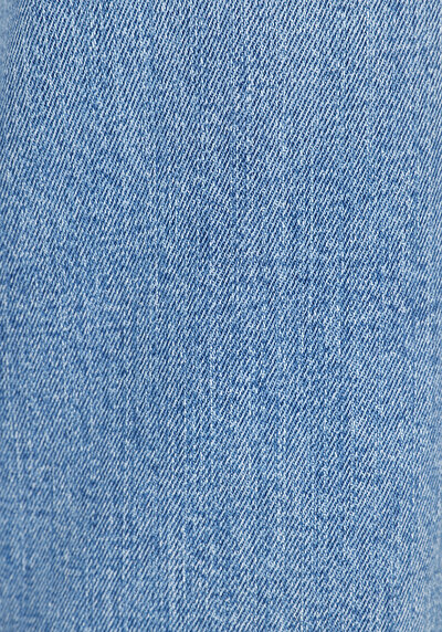 اعرض التفاصيل لـ مستقيم  جينز نيلي نسائي