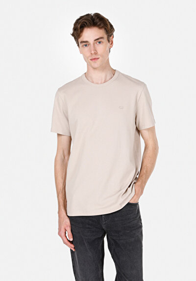 صورة من مقاس عادي رقبة مستديرة مستقيم تي شيرت رجالي بيج كم قصير