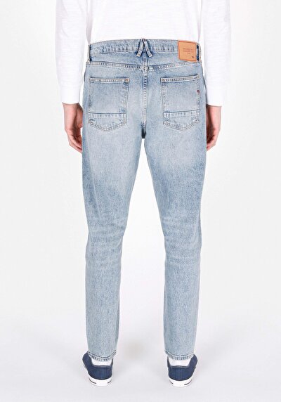 اعرض التفاصيل لـ فضفاض مدبب  جينز نيلي للرجال