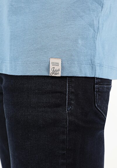 اعرض التفاصيل لـ أزرق للرجال تي شيرت بأكمام قصيرة