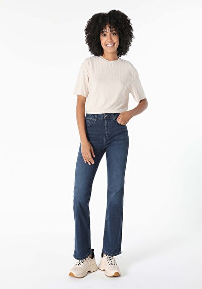 صورة من أزرق للنساء بناطيل