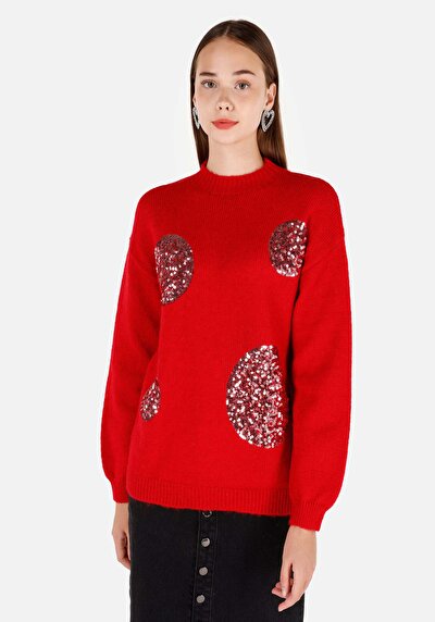 صورة من   رقبة مستديرة مطرزة سترة حمراء نسائية