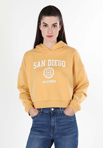 صورة من أصفر للنساء بلوز