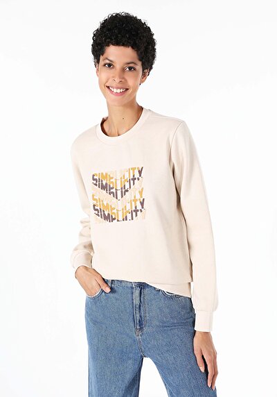 صورة من بيج للنساء تي شيرت كم طويل