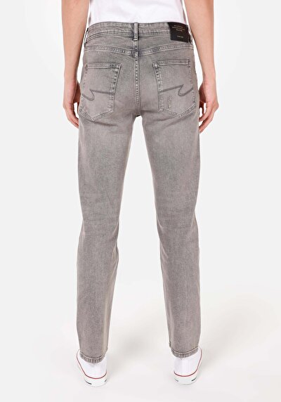 اعرض التفاصيل لـ بنطلون جينز رجالي باللون الرمادي سليم