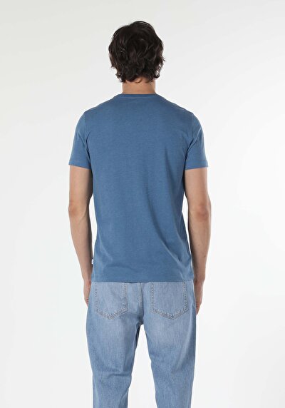 اعرض التفاصيل لـ أزرق فاتح للرجال تي شيرت بأكمام قصيرة