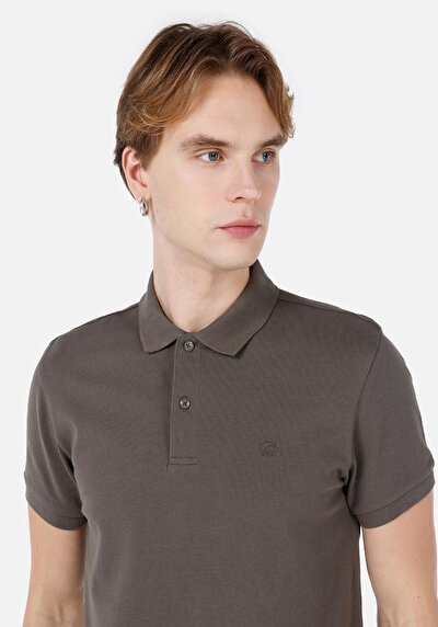 صورة من بولو ياقة مستقيم رجالي أخضر كم قصير تي شيرت