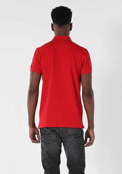 اعرض التفاصيل لـ أحمر للرجال قميص بولو  كم قصير
