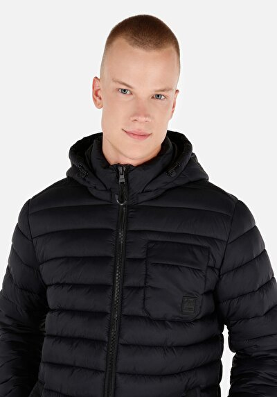 صورة من أسود للرجال جاكيت