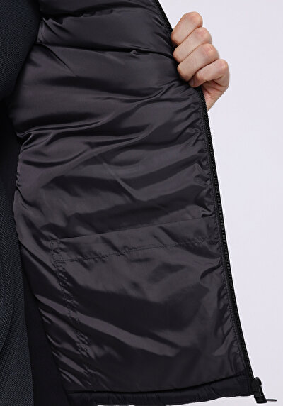 اعرض التفاصيل لـ أسود للرجال صدرية