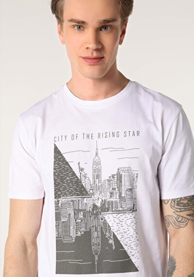 اعرض التفاصيل لـ أبيض للرجال تي شيرت بأكمام قصيرة