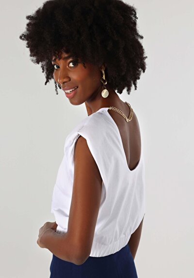 صورة من   رقبة مستديرة مطبوعة نسائية أبيض قصيرة أكمام تي شيرت