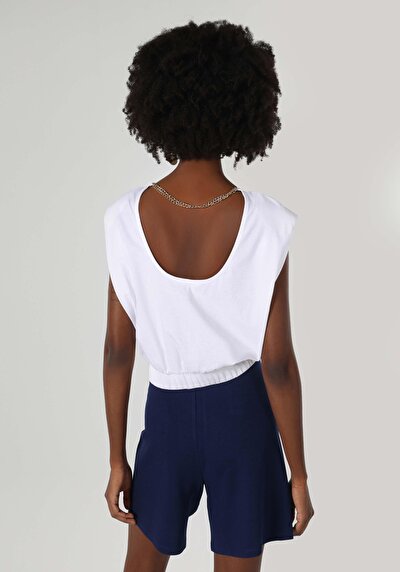 صورة من رقبة مستديرة مطبوعة نسائية أبيض قصيرة أكمام تي شيرت