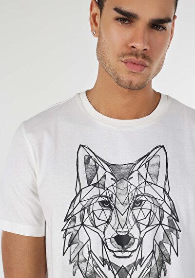 صورة من أبيض للرجال تي شيرت بأكمام قصيرة