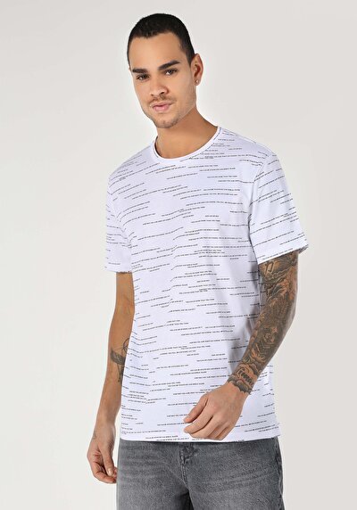 صورة من أبيض للرجال تي شيرت بأكمام قصيرة