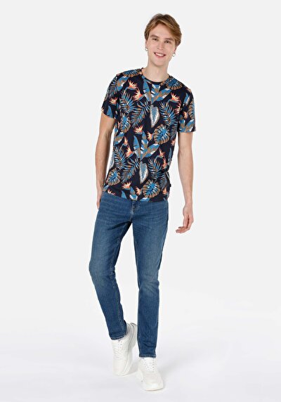 صورة من رقبة مستديرة مطبوعة رجالي أزرق كحلي كم قصير تي شيرت