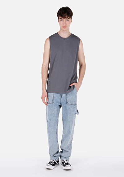 صورة من ملابس عادية رجالية أنثراسايت دبابة