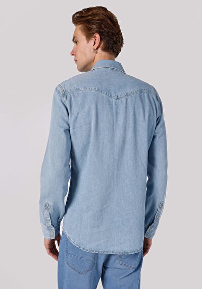 اعرض التفاصيل لـ أزرق فاتح للرجال قميص  كم طويل