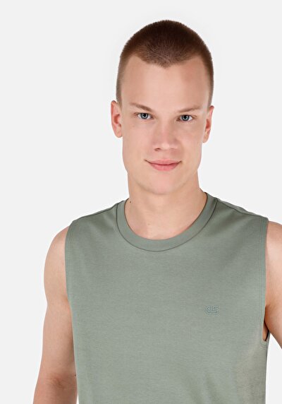 صورة من رومال فيت بلوزة دبابة أخضر للرجال