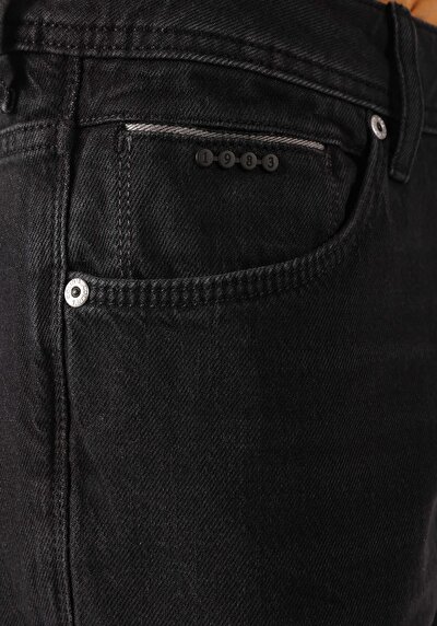 اعرض التفاصيل لـ دينيم للرجال بناطيل