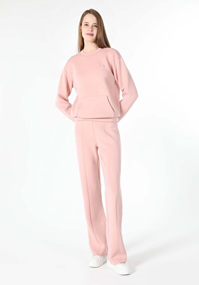 صورة من وردي للنساء بنطال رياضي