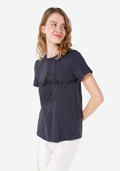 صورة من  عادي رقبة مستديرة تي شيرت نسائي أنثراسايت بأكمام قصيرة