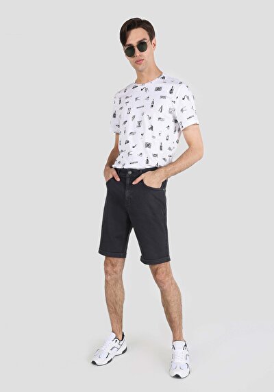 صورة من أنتراسيت للرجال شورت