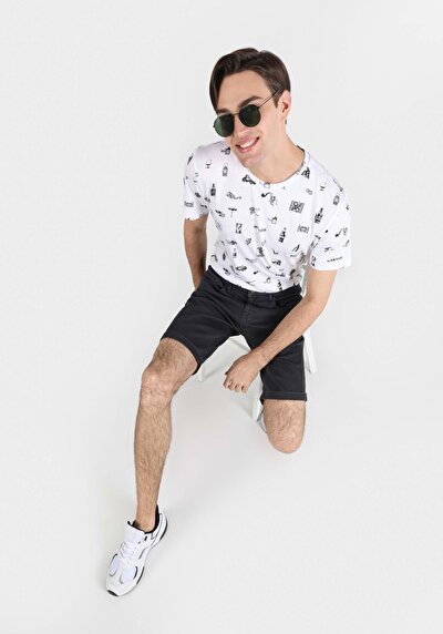 اعرض التفاصيل لـ أنتراسيت للرجال شورت