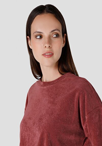 اعرض التفاصيل لـ عادي مقاس رقبة مستديرة نسائي أحمر كم قصير تي شيرت