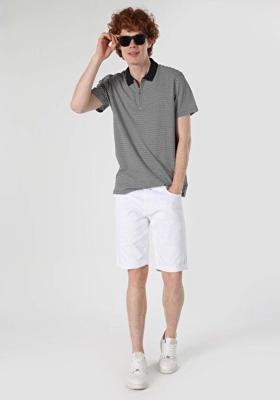 صورة من عادي قصة بولو رقبة مخطط رجالي أزرق كحلي كم قصير تي شيرت