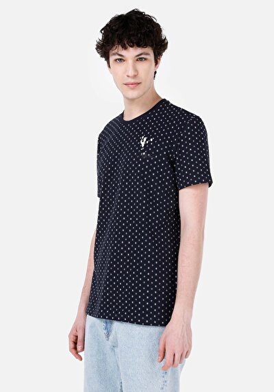 صورة من   رقبة مستديرة مطبوعة رجالي أزرق كحلي كم قصير تي شيرت