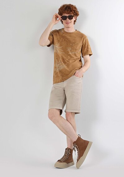 صورة من قصة عادية رقبة مستديرة مطبوعة رجالي بني كم قصير تي شيرت