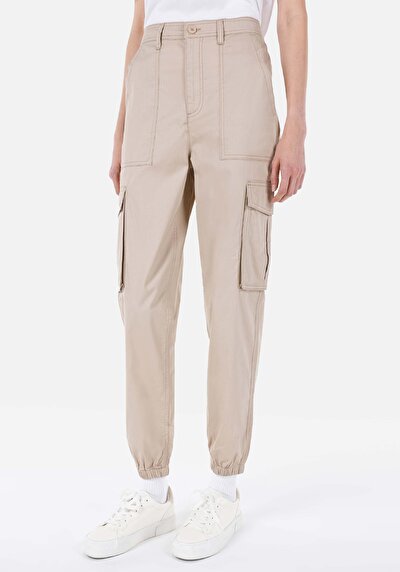 اعرض التفاصيل لـ   ارتفاع الخصر ساق ضيقة نسائي بيج السراويل