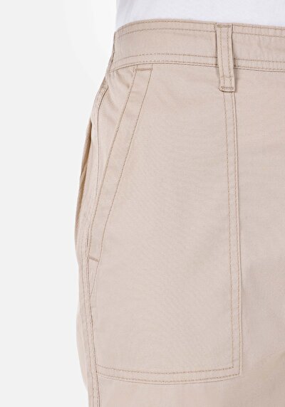 اعرض التفاصيل لـ   ارتفاع الخصر ساق ضيقة نسائي بيج السراويل