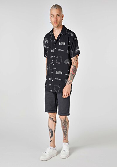 اعرض التفاصيل لـ قميص عادي رقبة مطبوع رجالي أسود كم قصير قميص