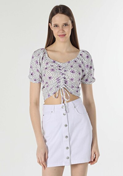 اعرض التفاصيل لـ أبيض للنساء تي شيرت بأكمام قصيرة