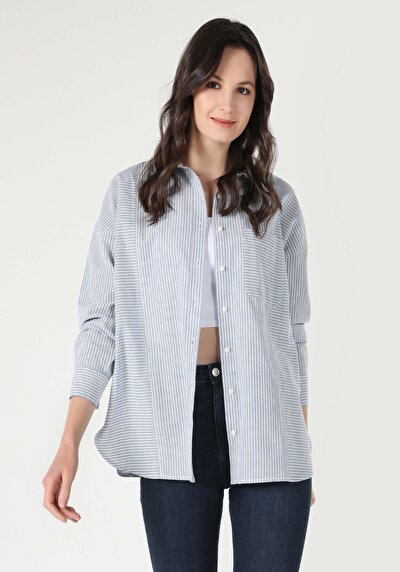 صورة من أزرق للنساء قميص  كم طويل