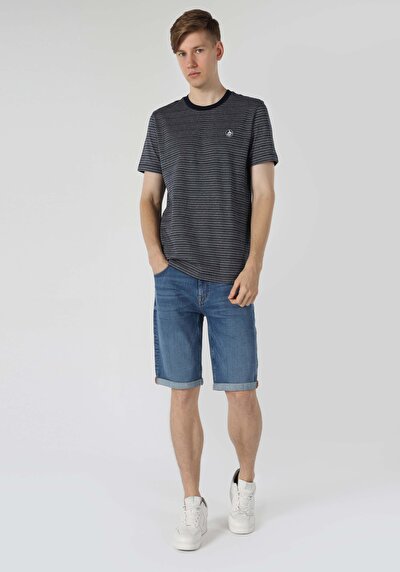 صورة من رقبة مستديرة مخطط رجالي أزرق كحلي كم قصير تي شيرت