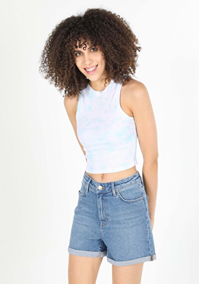 صورة من سليم فيت بلوزة دبابة بيضاء للنساء