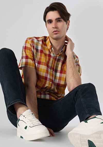 صورة من قميص   رقبة منقوشة رجالي متعدد الألوان قميص قصير الأكمام