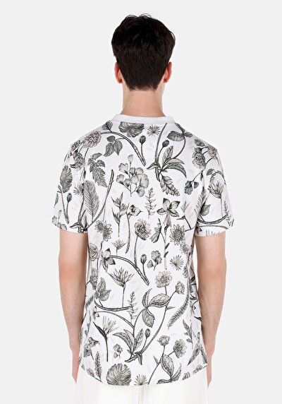 صورة من رقبة مستديرة مطبوعة رجالي بيج كم قصير تي شيرت