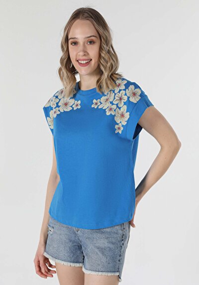 اعرض التفاصيل لـ أزرق للنساء تي شيرت بأكمام قصيرة