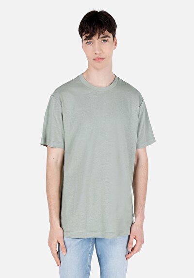 صورة من كومفورت فيت رقبة مستديرة مستقيم رجالي أخضر كم قصير تي شيرت